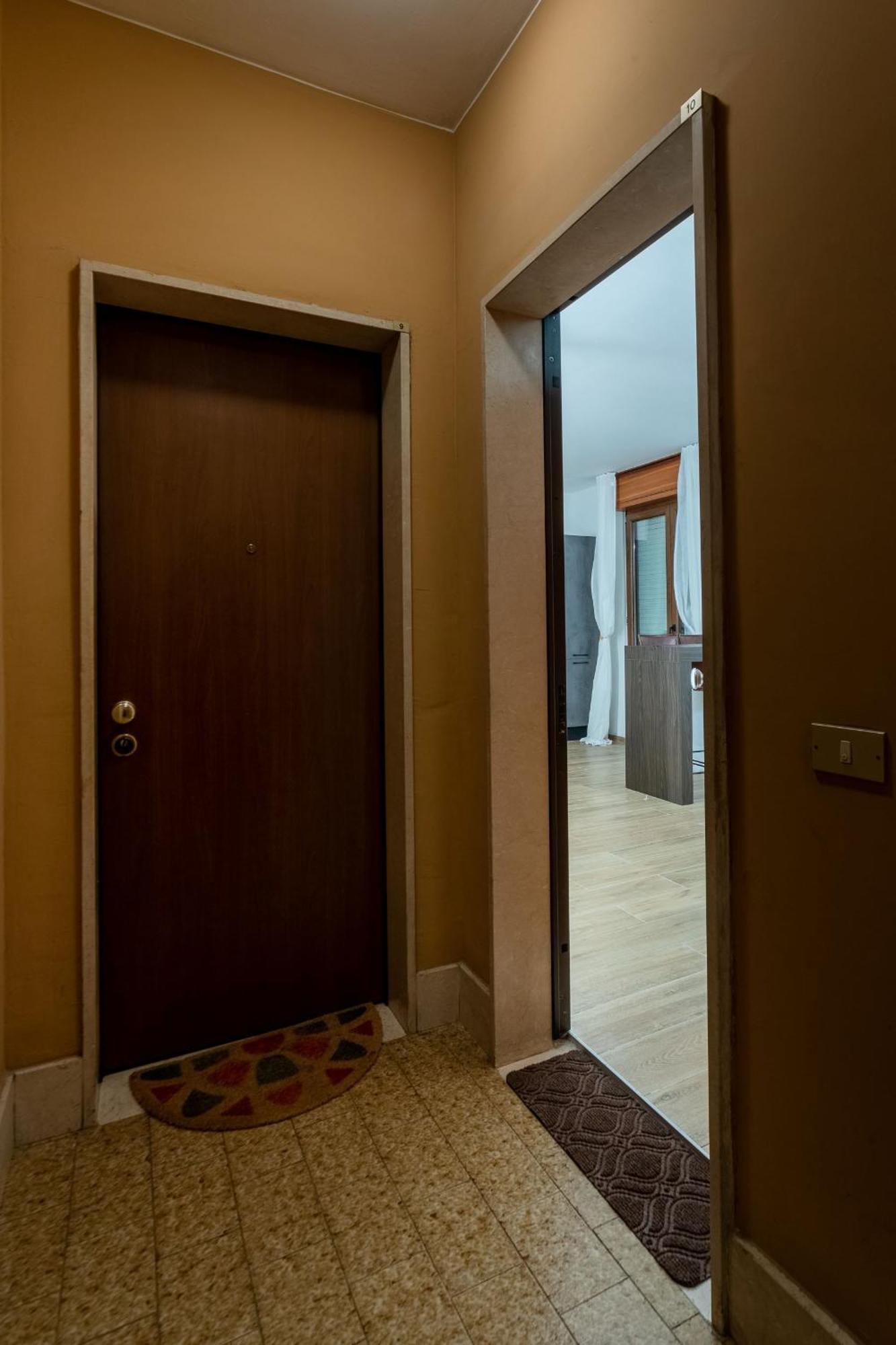 Апартаменты N8 Urban Loft Верона Экстерьер фото